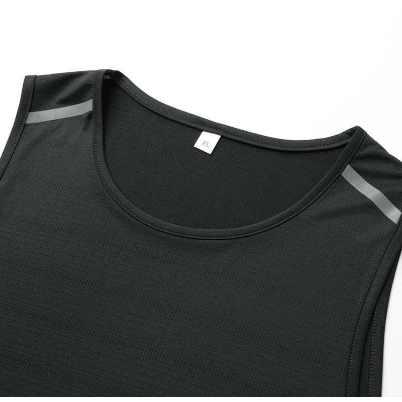 Men's running vest for summer Sports jogging and fitness vest Quick-drying men's fitness vest Mesh gym vest Men's sports vest